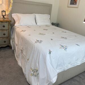 Stroud King Luxury Duvet cover New/ Embroidered Wild Flowers Cool Crisp Cotton